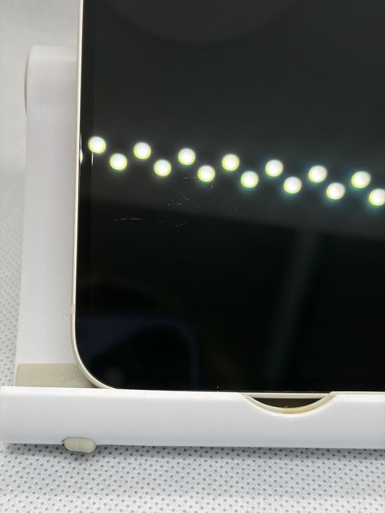 ���Хåƥ꡼85% SIM�ե꡼ iPhone13 128GB �������饤��