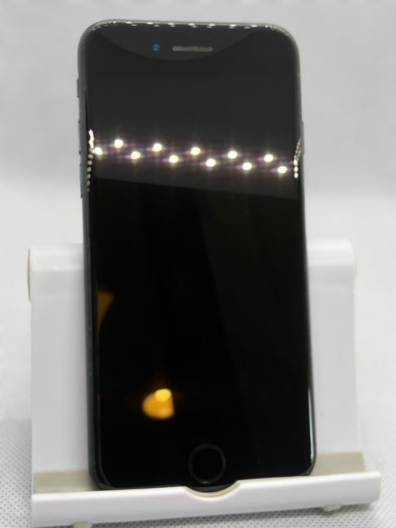 ���Хåƥ꡼88% SIM�ե꡼ iPhoneSE ��3���� 64GB �ߥåɥʥ���