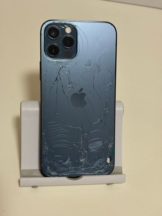 ��SIM�ե꡼ iPhone12Pro 256GB �ѥ��ե��å��֥롼