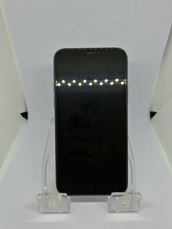 ��SIM�ե꡼ iPhone11Pro  512GB ���ڡ������쥤