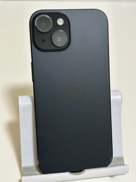 ���Хåƥ꡼81% SIM�ե꡼ iPhone15 128GB �֥�å�