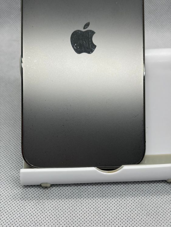 ���Хåƥ꡼86% SIM�ե꡼ iPhone12Pro 128GB ����ե�����