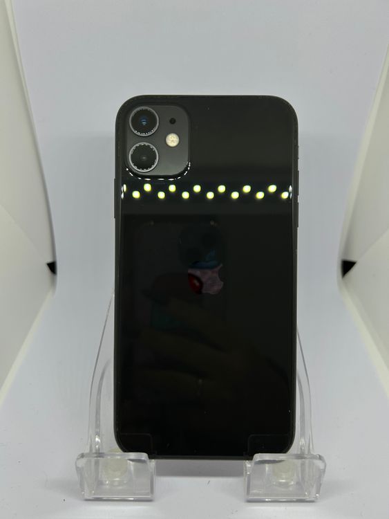 ��SIM�ե꡼ iPhone11  128GB �֥�å� �Хåƥ꡼73%