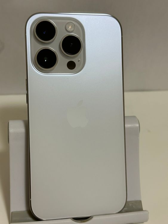 ���Хåƥ꡼84% SIM�ե꡼ iPhone14Pro 128GB ����С�