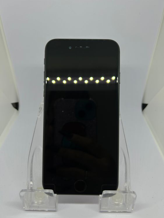 ��SIM�ե꡼ iPhoneSE��2����  64GB �֥�å� �Хåƥ꡼80%