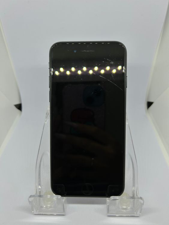 ��SIM�ե꡼ iPhoneSE��3����  128GB �ߥåɥʥ���