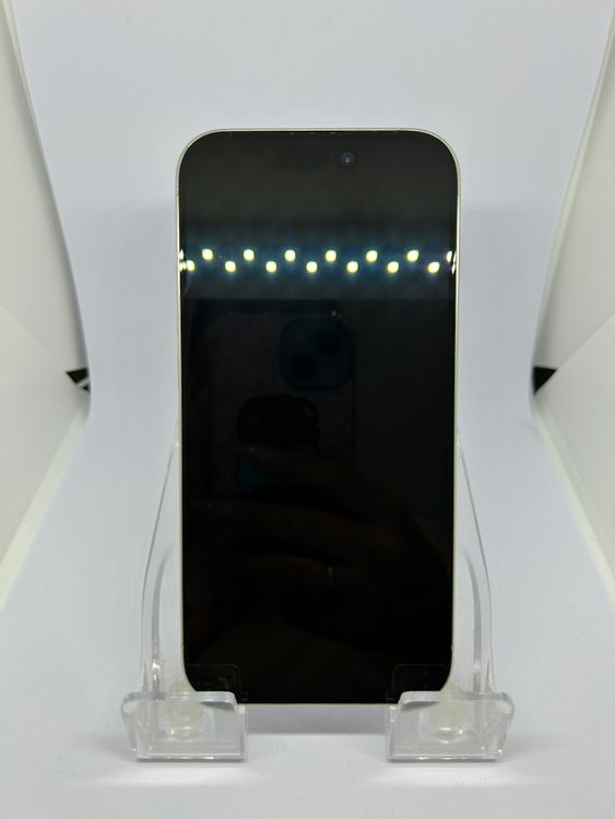 ������ SIM�ե꡼ iPhone15Pro  256GB �ۥ磻�ȥ����˥���