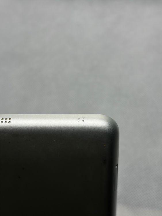 ���ϥԥͥ��ͥå� iPad Air 16GB ����С�