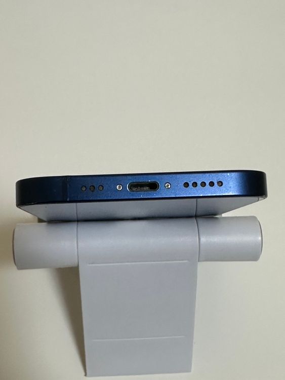 ��SIM�ե꡼ iPhone12 64GB �֥롼
