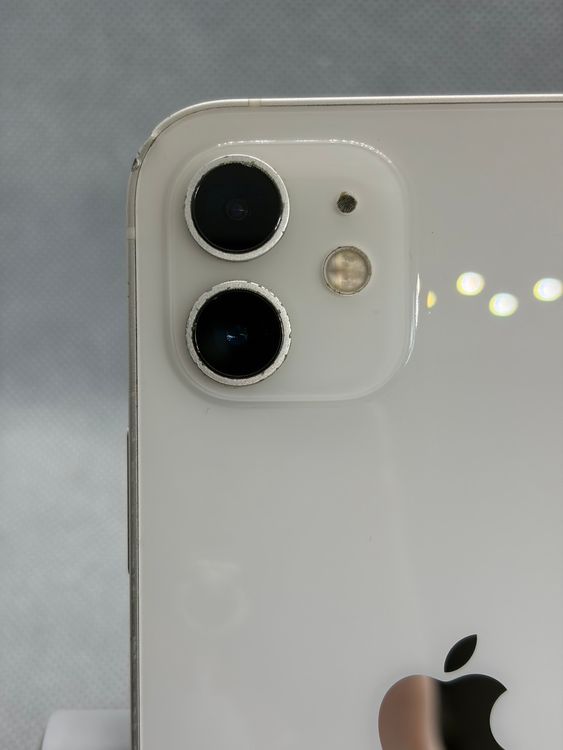 ���Хåƥ꡼82% SIM�ե꡼ iPhone12 128GB �ۥ磻��