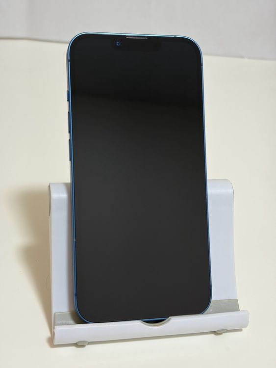 ���Хåƥ꡼87% SIM�ե꡼ iPhone13 128GB �֥롼