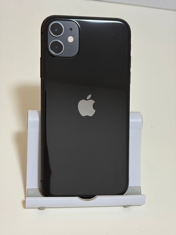 ��SIM�ե꡼ iPhone11 64GB �֥�å�