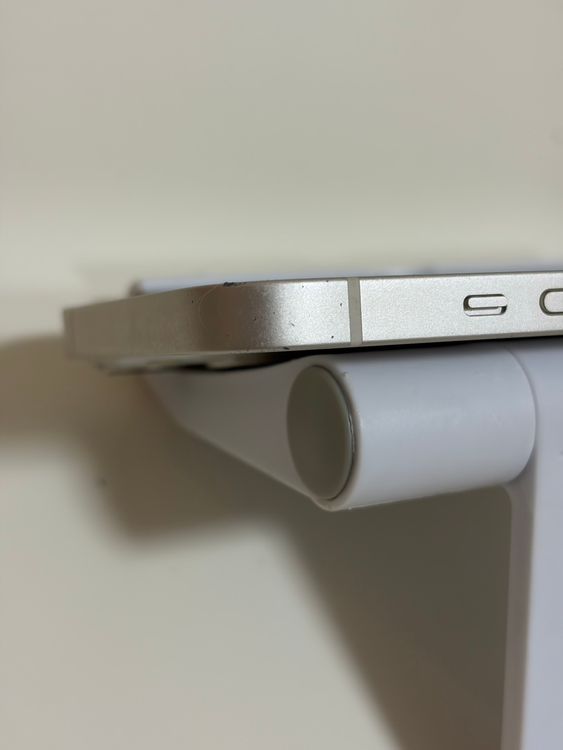 ���Хåƥ꡼80% SIM�ե꡼ iPhone13 128GB �������饤��