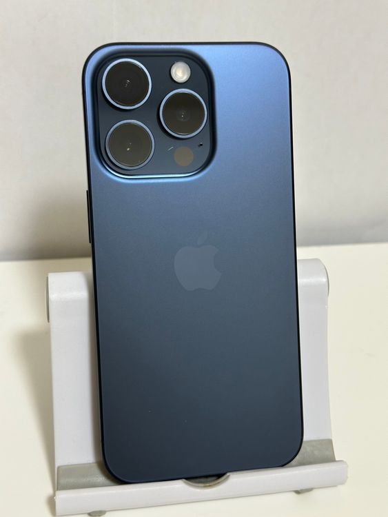 ���Хåƥ꡼83% SIM�ե꡼ iPhone15Pro 1TB �֥롼�����˥���