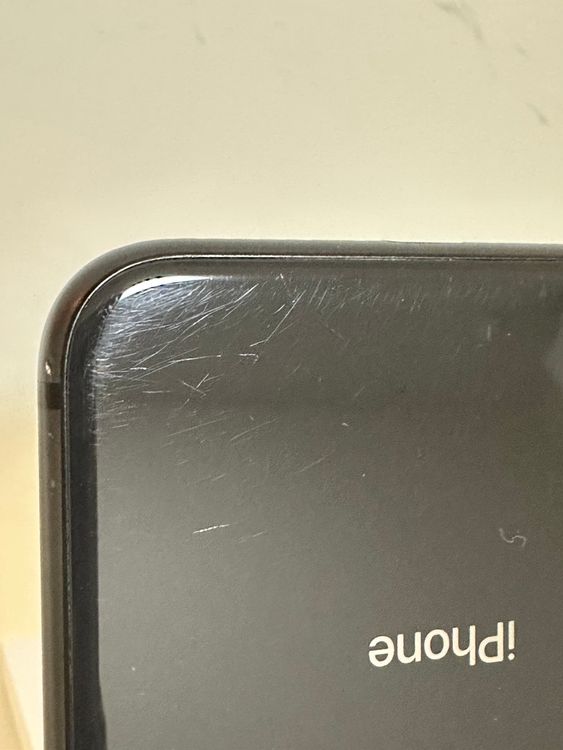 ���Хåƥ꡼89% SIM�ե꡼ iPhone8 256GB ���ڡ������쥤