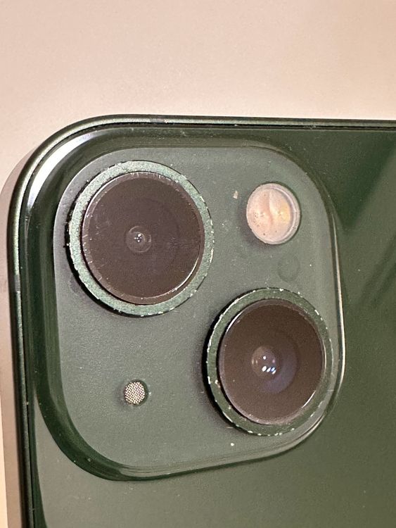 ���Хåƥ꡼81% SIM�ե꡼ iPhone13 128GB ���꡼��