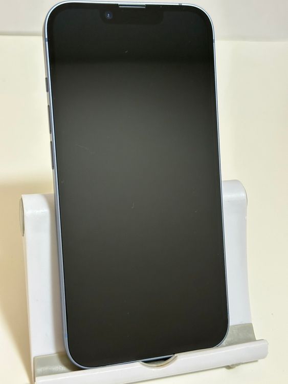������ �Хåƥ꡼84% SIM�ե꡼ iPhone14 128GB �֥롼