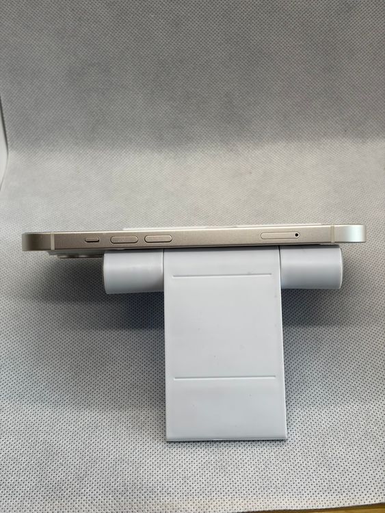 ��SIM�ե꡼ iPhone14 128GB �������饤�� �Хåƥ꡼81%