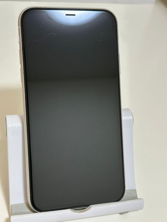 ��SIM�ե꡼ iPhone11 128GB �ۥ磻��