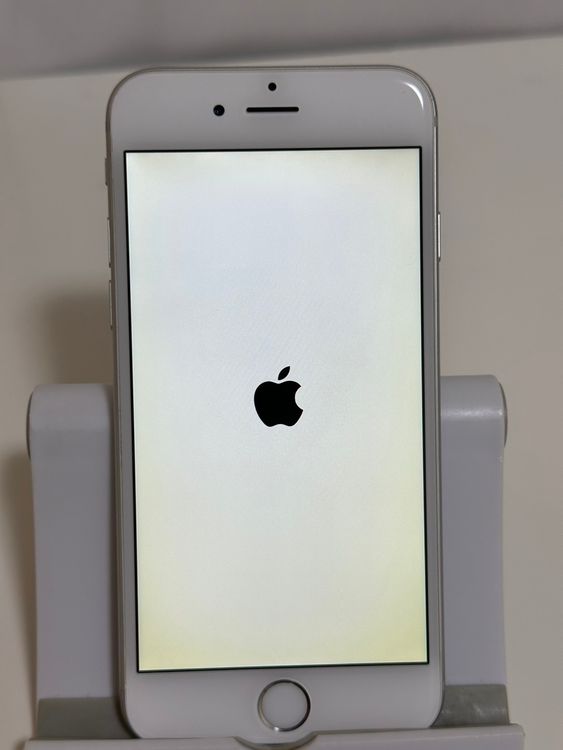 ��iPhone6 16GB ����С� docomo