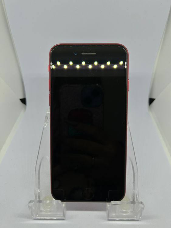 ��SIM�ե꡼ iPhoneSE��3����  64GB ��å�