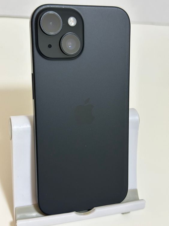 ���Хåƥ꡼82% SIM�ե꡼ iPhone15 128GB �֥�å�