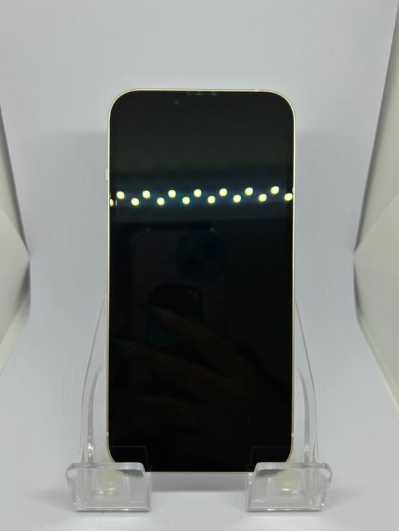 ��SIM�ե꡼ iPhone13  128GB �������饤�� �Хåƥ꡼82%