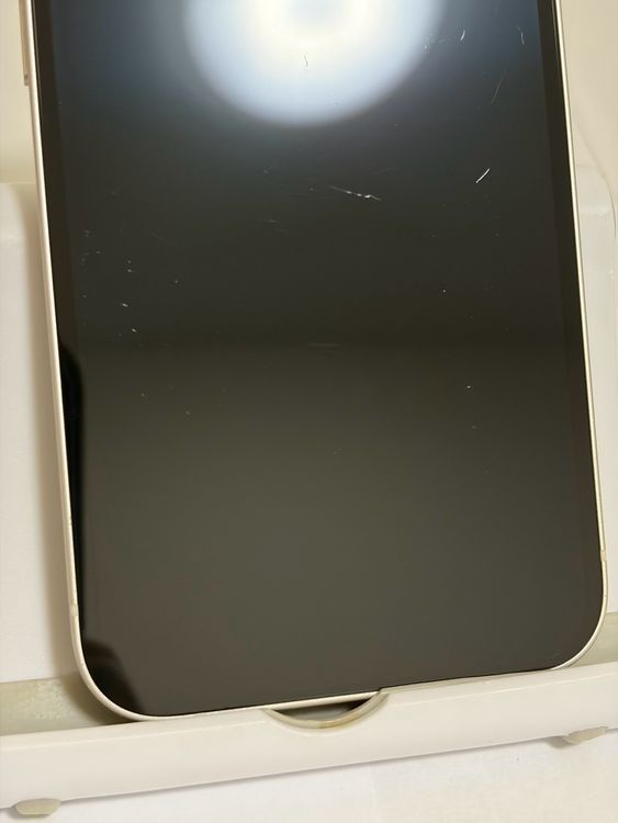 ���Хåƥ꡼88% SIM�ե꡼ iPhone14 128GB �������饤��