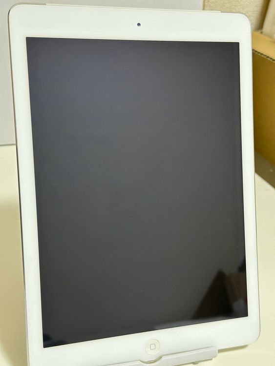 ������ �Хåƥ꡼89% iPad Air 64GB ����С�