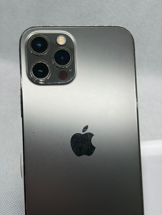 ���Хåƥ꡼86% SIM�ե꡼ iPhone12Pro 128GB ����ե�����