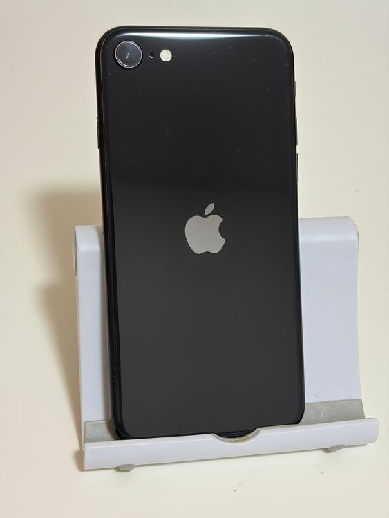��SIM�ե꡼ iPhoneSE ��2���� 64GB �֥�å�