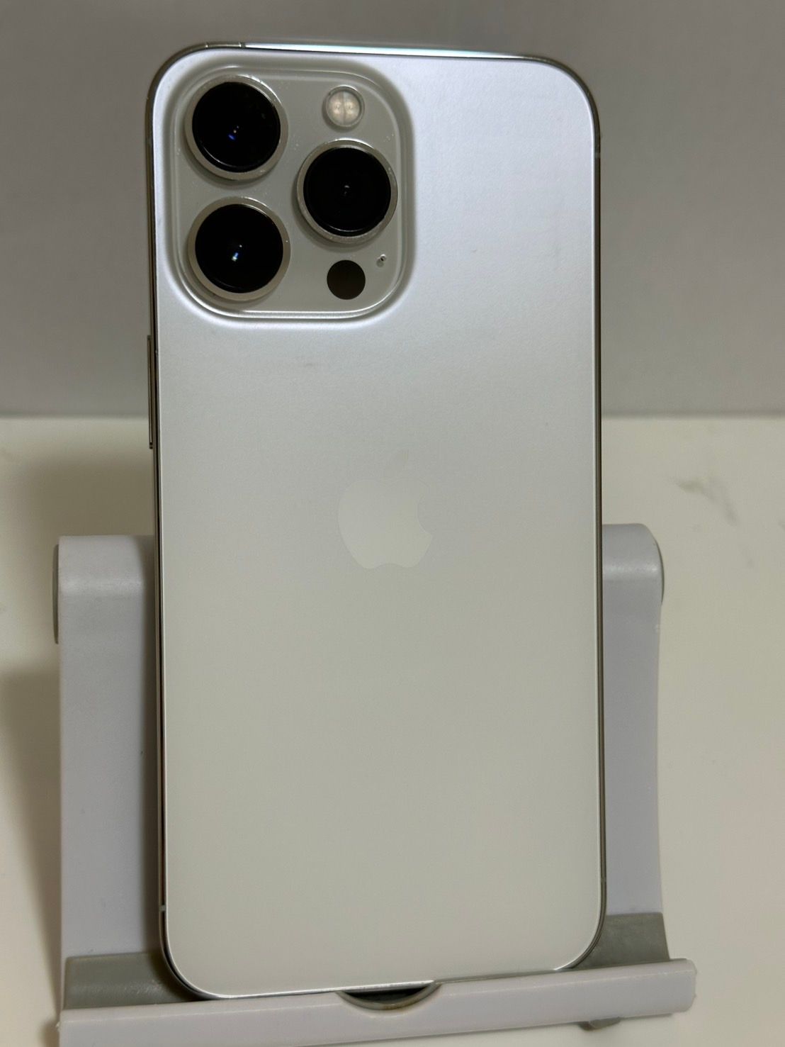 K*N様 iPhone13Pro本体 1TB シルバー　SIMフリー ムスビー｜○SIMフリー iPhone13Pro 1TB シルバー【iPhone13 Pro SIM