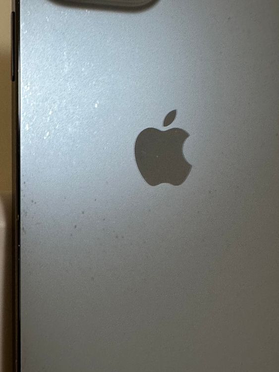 ���Хåƥ꡼81% SIM�ե꡼ iPhone13ProMax 128GB ������֥롼