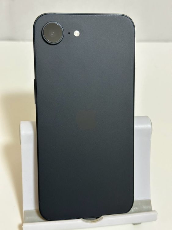 ���Хåƥ꡼100% SIM�ե꡼ iPhone17e 256GB �֥�å�