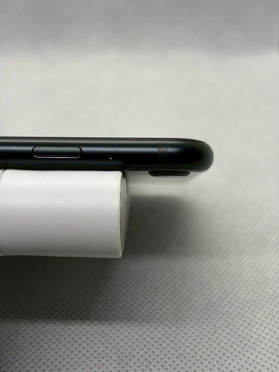 ���Хåƥ꡼100% Ķ���� SIM�ե꡼ iPhoneSE ��3���� 128GB �ߥåɥʥ���