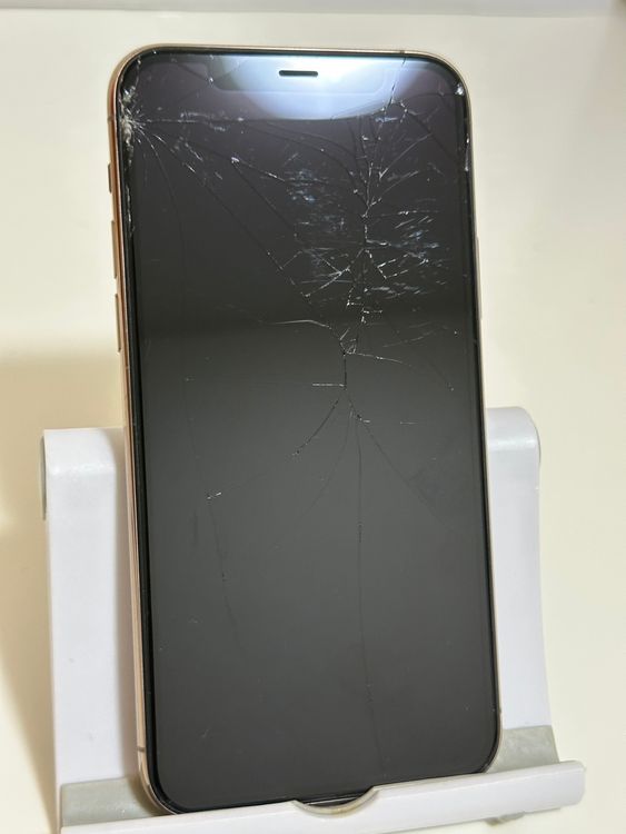 ������� �Хåƥ꡼89% SIM�ե꡼ iPhone11Pro 256GB �������