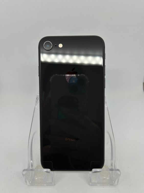 ��SIM�ե꡼ iPhone8  64GB ���졼 �Хåƥ꡼81%