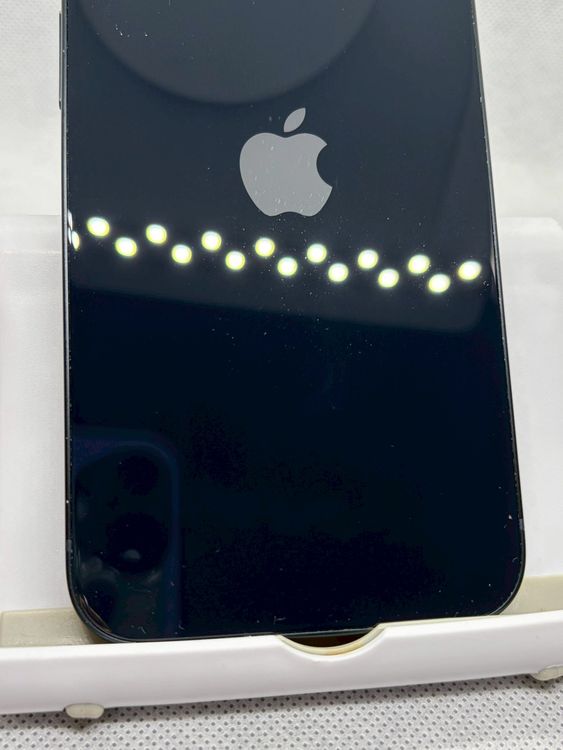 ���Хåƥ꡼82% SIM�ե꡼ iPhone13 128GB �ߥåɥʥ���