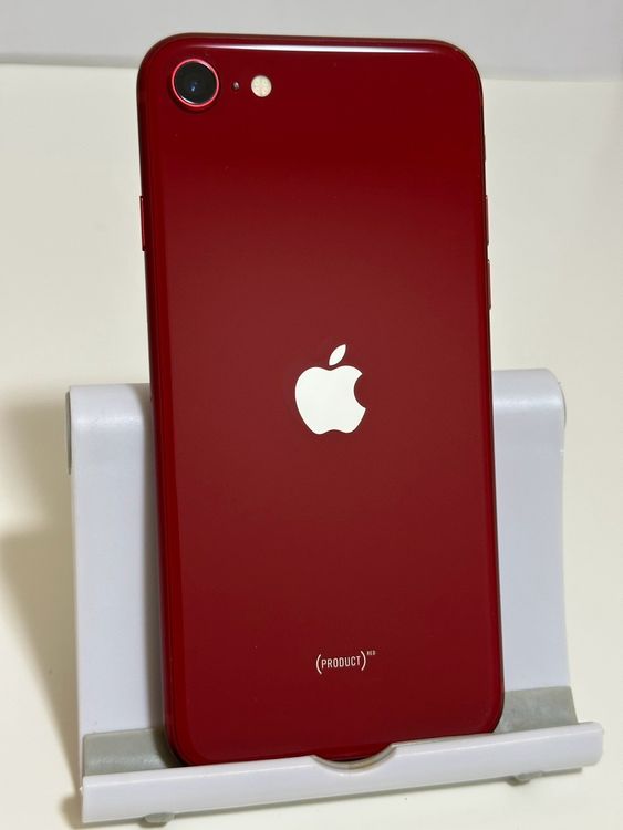 ���Хåƥ꡼80% SIM�ե꡼ iPhoneSE ��3���� 64GB ��å�