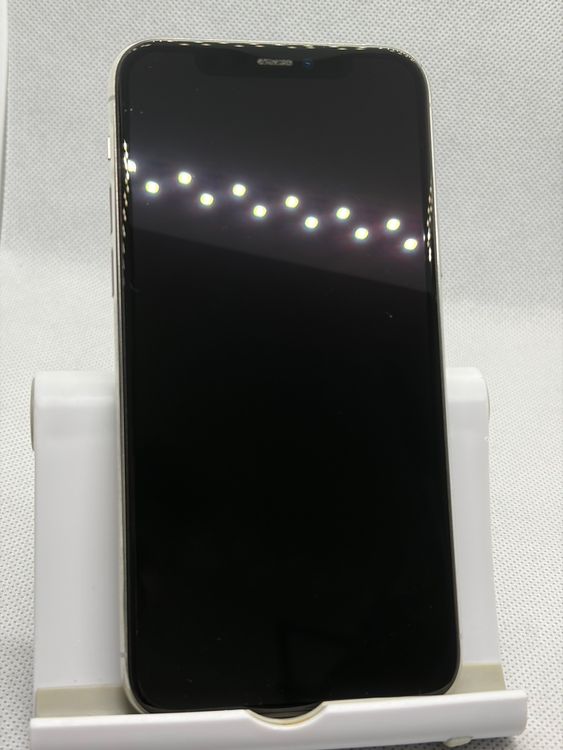 ��SIM�ե꡼ iPhone11Pro 256GB ����С�
