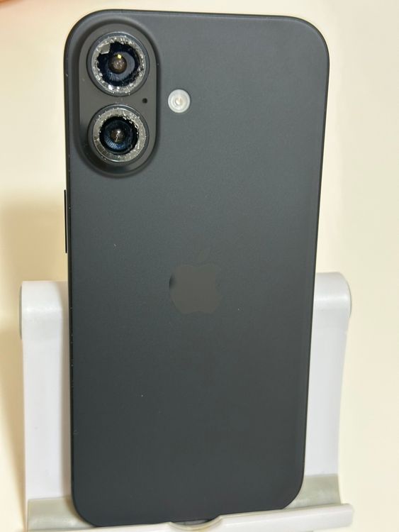 ��SIM�ե꡼ iPhone16 128GB �֥�å�