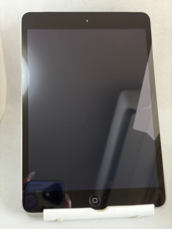 ���ϥԥͥ��ͥå� iPad mini 2 Wi-Fi��ǥ� ���졼