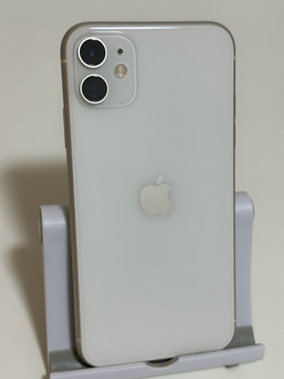 ��SIM�ե꡼ iPhone11 64GB �ۥ磻��