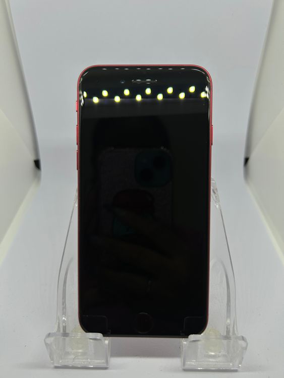 ��SIM�ե꡼ iPhoneSE��3����  128GB ��å� �Хåƥ꡼70%