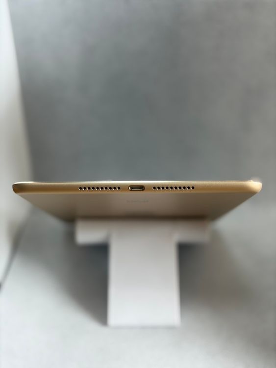 ��SIM�ե꡼ iPad mini 4 32GB �������