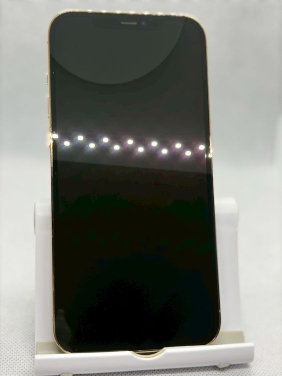 ���Хåƥ꡼85% SIM�ե꡼ iPhone12ProMax 256GB �������