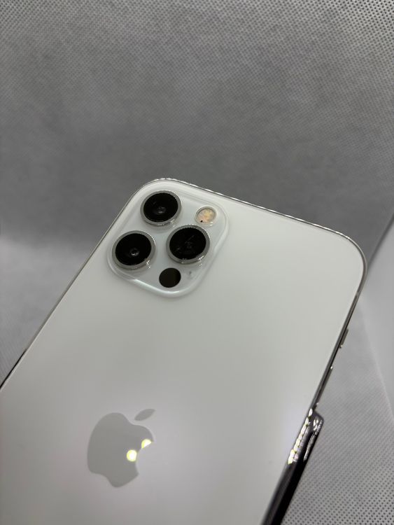 ���ϥԥͥ��ͥå� SIM�ե꡼ iPhone12Pro 256GB �Хåƥ꡼81% ����С�