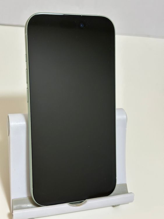 ������ �Хåƥ꡼100% SIM�ե꡼ iPhone15 128GB ���꡼��