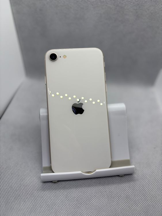 ��Ķ���� SIM�ե꡼ iPhoneSE ��3���� 64GB �������饤�� �Хåƥ꡼82%