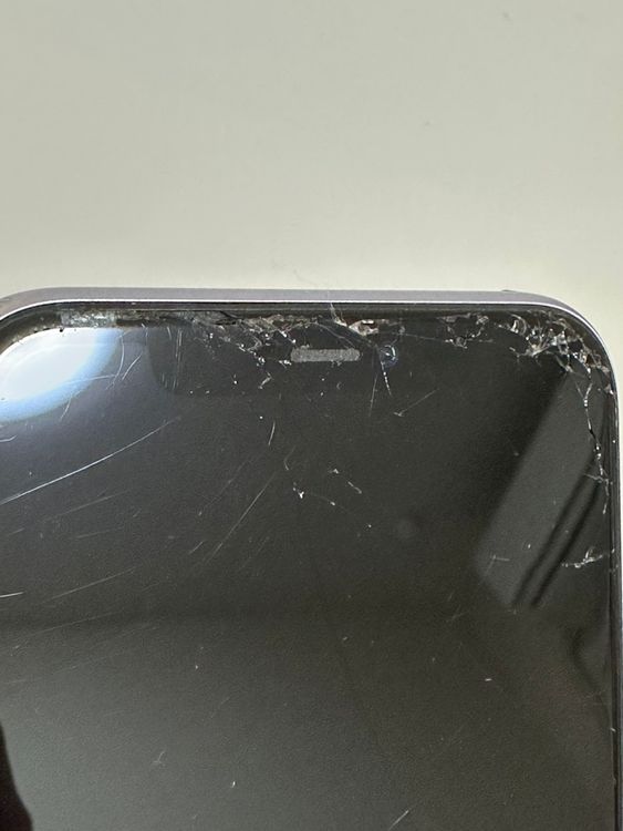 ��SIM�ե꡼ iPhone11 64GB �ѡ��ץ�